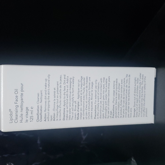 Lipidol Clensing Face Oil 125ml - Picture 4 of 5